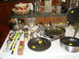Kitchenware/dishes/appliances/cookware.