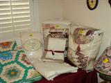 Linens/towels/quilts.