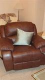 • Brown recliners (1 love seat, 2 chairs)