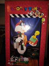 Looney Tunes Animated Toy Never Opened