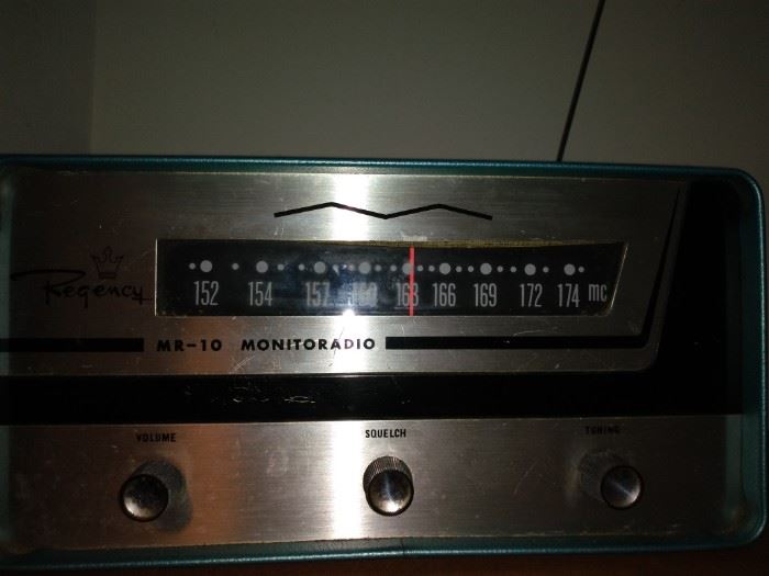 Vintage Regency MR-10  Monitor Radio