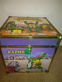 Large Vintage Teenage Mutant Ninja Turtles Toy Chest