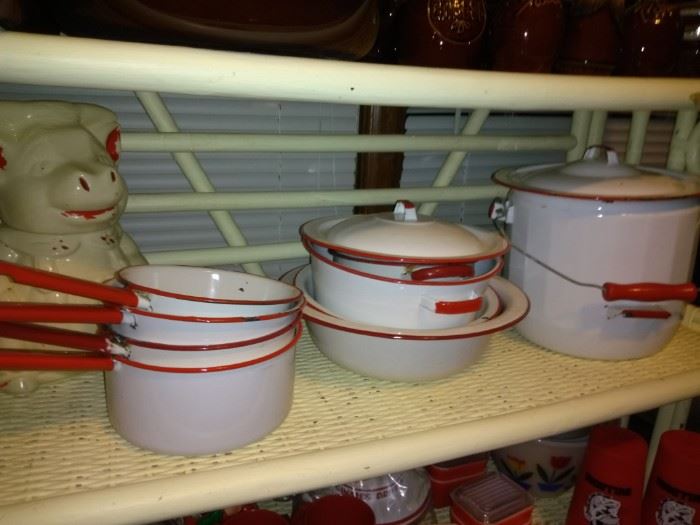 Vintage Enamelware Set and Vintage Pig Cookie Jar