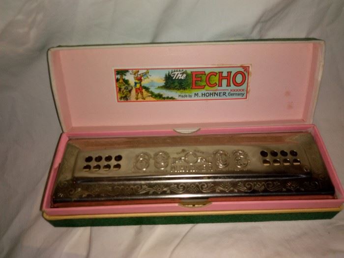 Vintage The Echo Harmonica