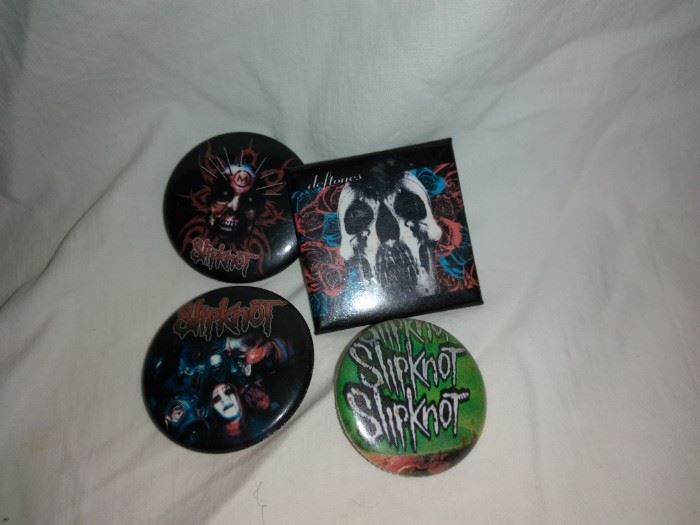 SlipKnot Buttons
