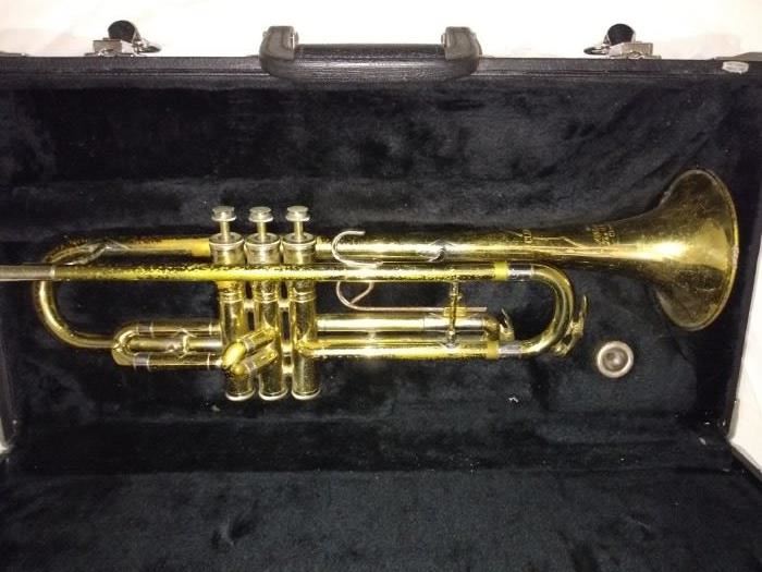 Vintage King Trumpet