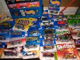 Hot Wheels Collectible Toys Still and the Package