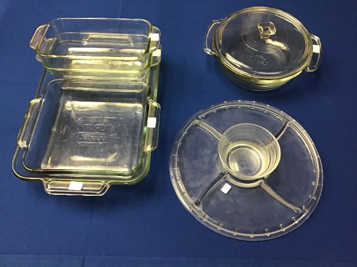 Serving glass dishes