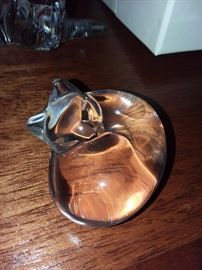 Steuben Cat Curled Up Crystal Figurine