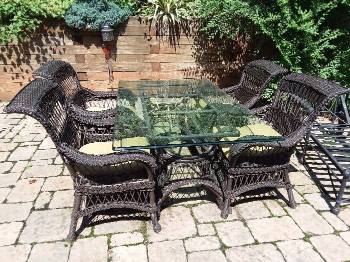 Glass Top Table and 4 Chairs Set