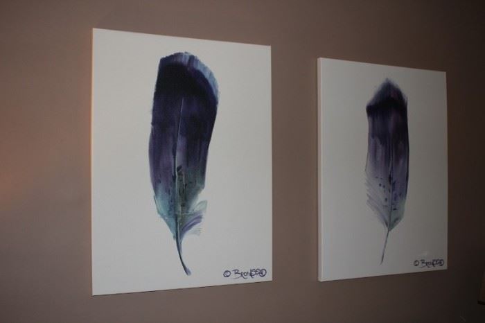Art -Pair of Feathers