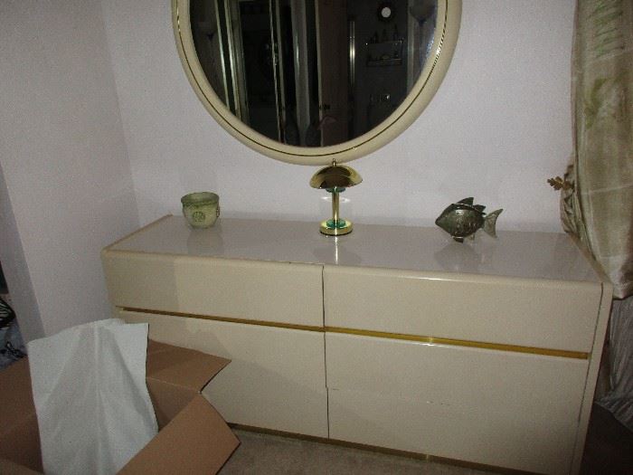 BEDROOM DRESSER