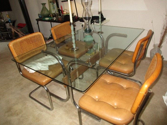 TABLE AND 4 CHAIRS