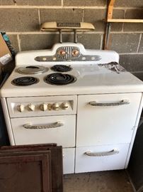 Vintage Kelvinator stove