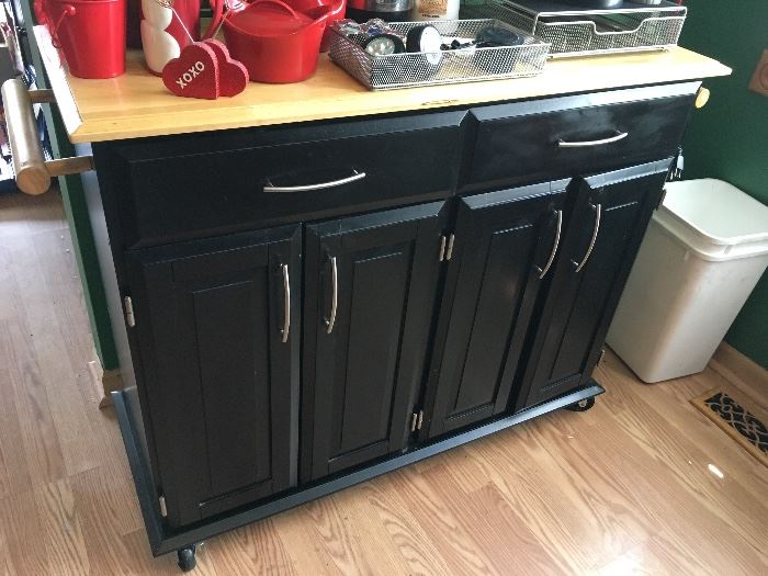 Kitchen island, portable on wheels