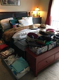 Queen sleigh bed, comforters, hats & hat boxes