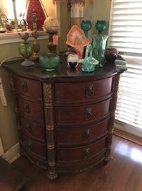 Nice Bombay chest & art glass