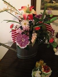 Fourth of July sprinkling can center piece