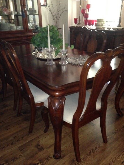 Formal dining table with 6 chairs