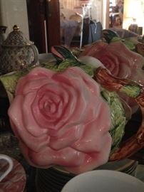 Darling rose pitcher