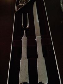 Carvel Hall knife set