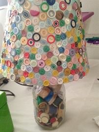 Thread and button lamp