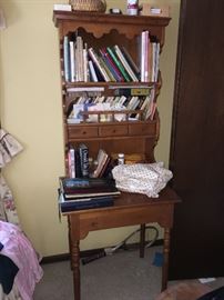Vintage bookshelf/desk