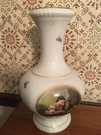 Bareuther  Waldsassen vase #153, Bavaria Germany