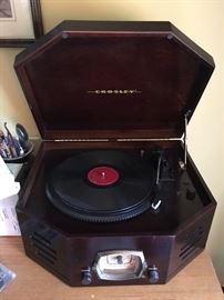 Vintage Crosley record player