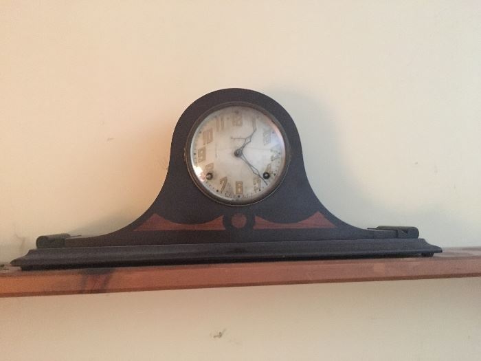 Vintage/Antique mantel clock