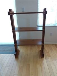 3 shelf showcase, or book case