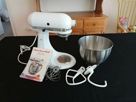 Commercial Quality Kitchenaid Mixer