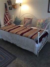 Daybed with twin bed under.