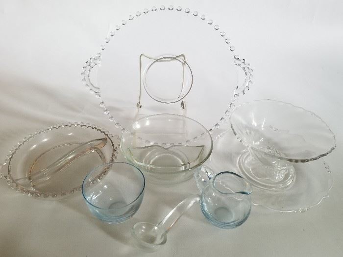 Chic Glass Serving Piece    http://www.ctonlineauctions.com/detail.asp?id=737110