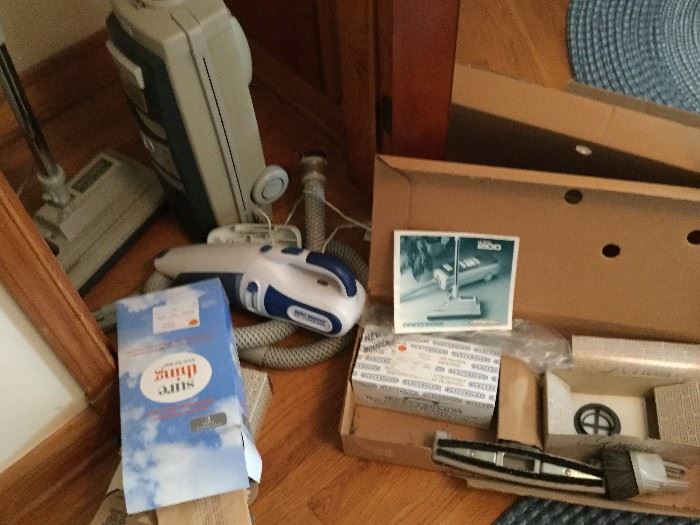 . Electrolux Canister Vacuum and Attachments and More              
 http://www.ctonlineauctions.com/detail.asp?id=737140