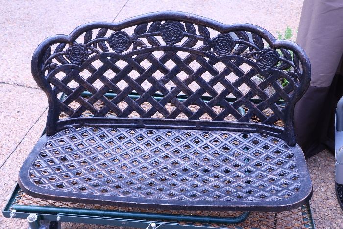 Seat portion of an iron bench