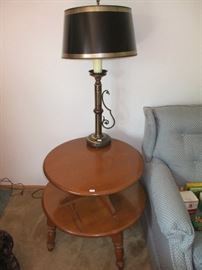 2 TIER TABLE, LAMP