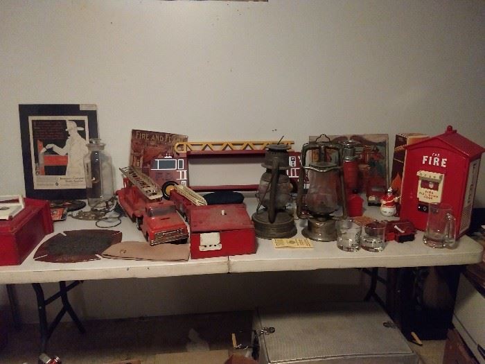 Collection of firemen items