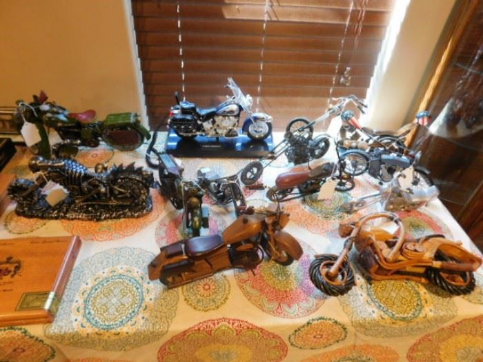 Scale Model Medal Motorcycles 