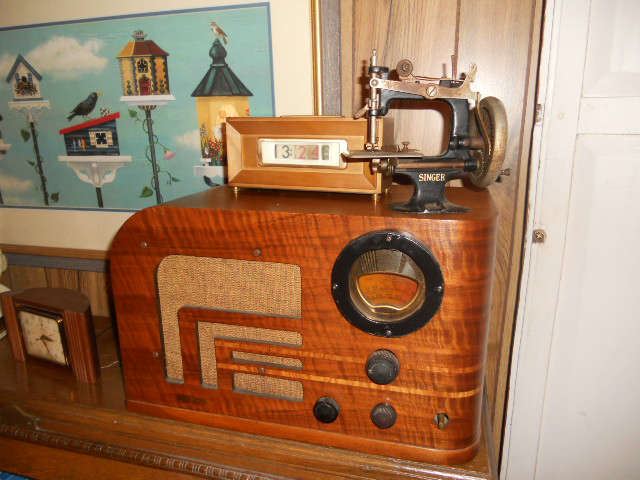 Philco radio and toy Singer sewing machine