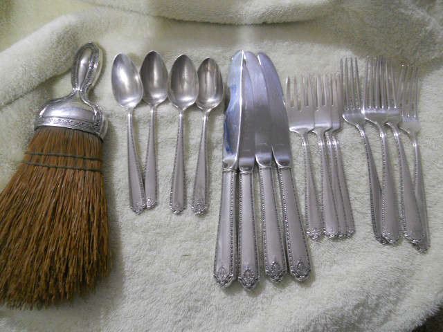 16 pieces of Westmoreland Lady Hilton  sterling