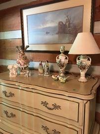 Martha Washington lamps and various figurines.