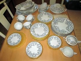 Royal Cathay Buckingham china set