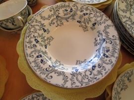 Royal Cathay Buckingham china set