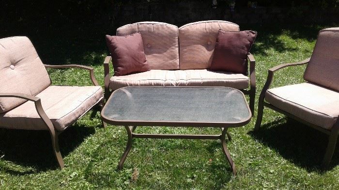 Patio furniture-great condition