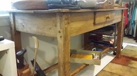 ANTIQUE COUNTRY FRENCH TABLE WITH DRAWER AND DOUBLE RAIL STRETCHER BASE.  THIS PIECE IS PEGGED TOGETHER