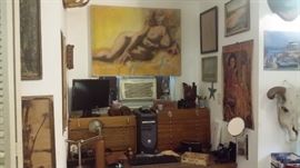 ART WORK, DESK ITEMS