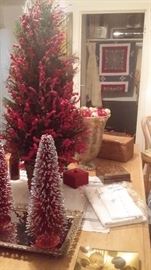 MORE CHRISTMAS DECOR