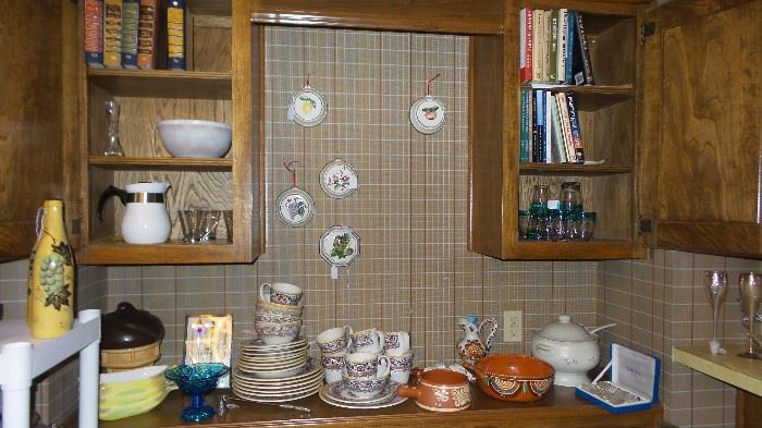 Kitchen dishes and decor