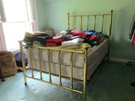 Queen brass bed
